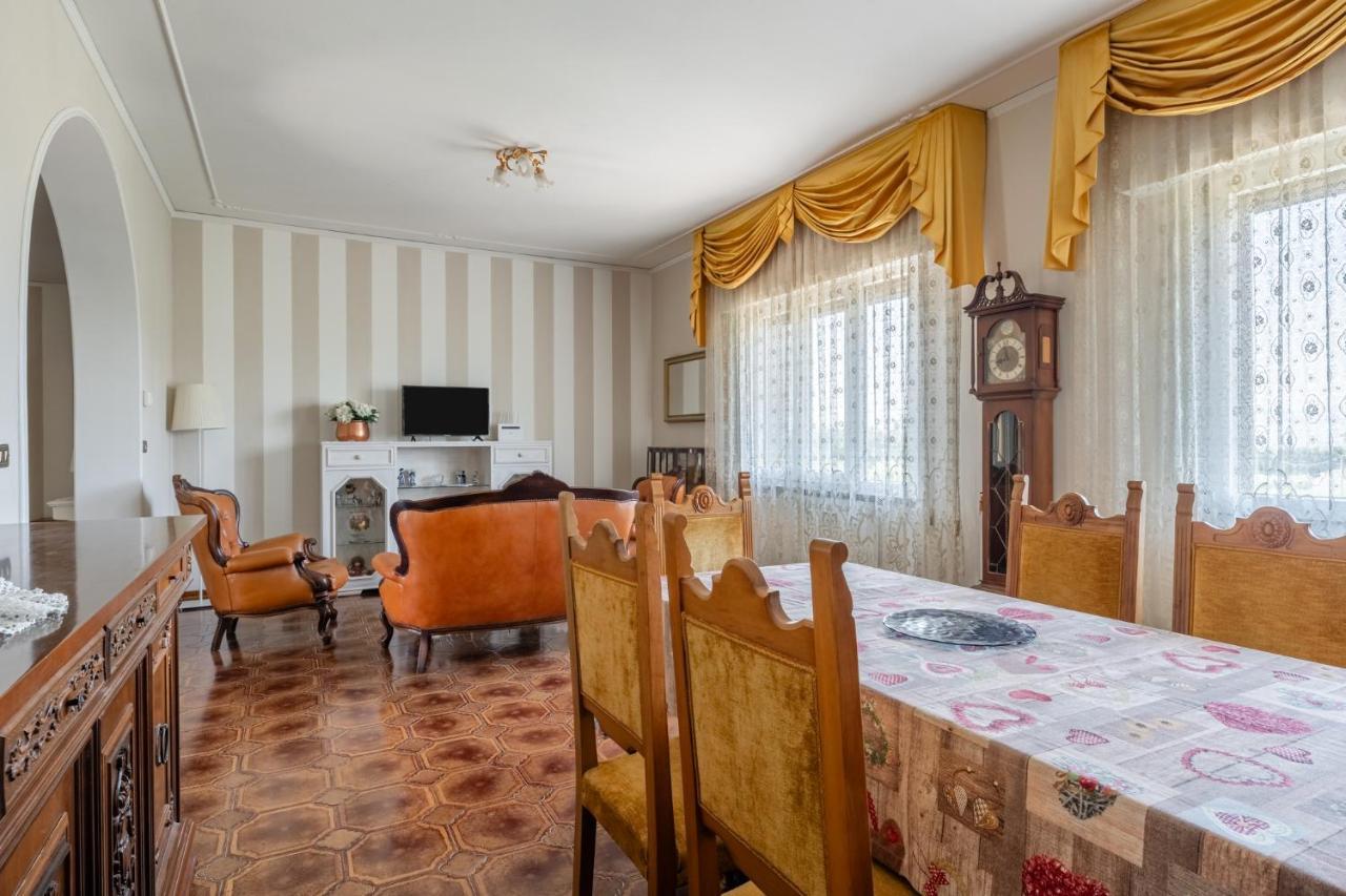 Residenza Martinelli Villa Pistoia Luaran gambar